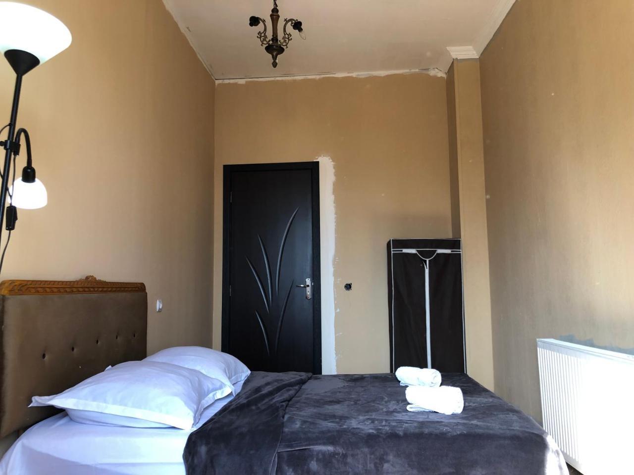 Lucky Family Hotel Tbiliszi Kültér fotó