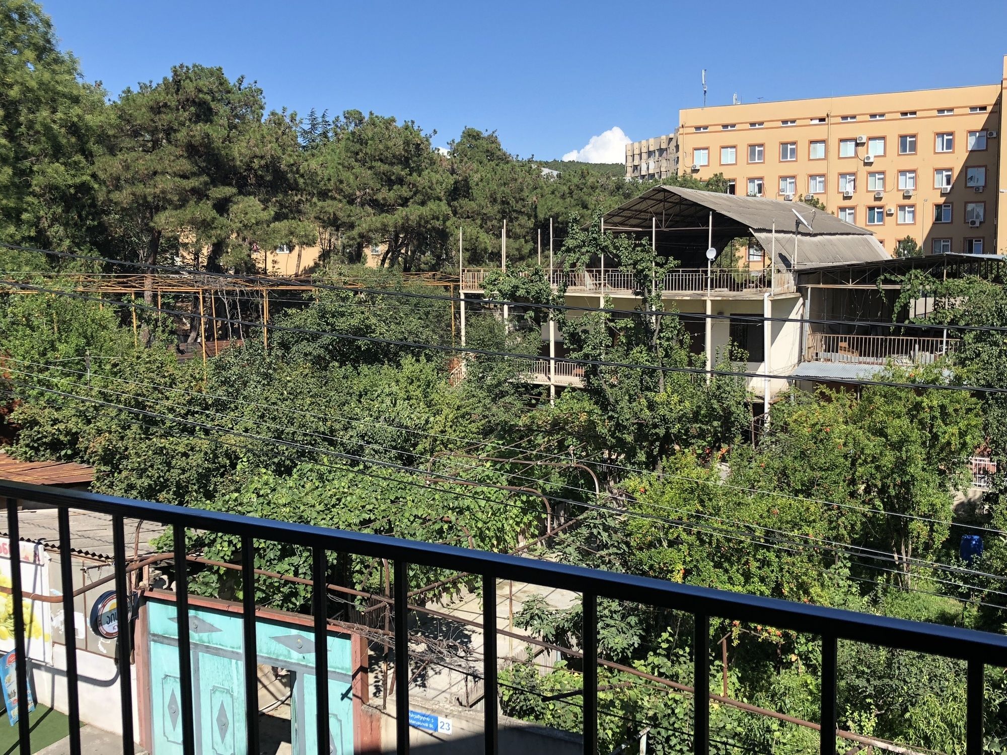 Lucky Family Hotel Tbiliszi Kültér fotó